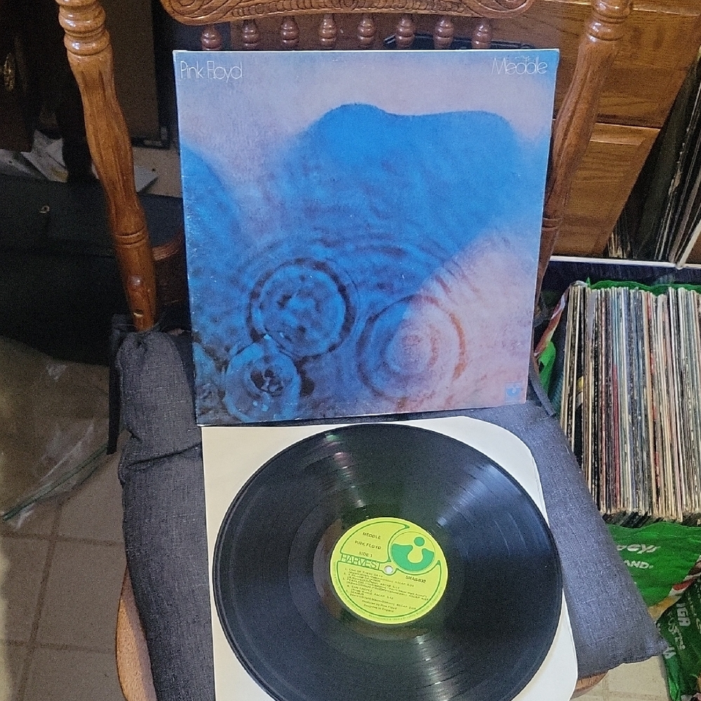 1971~Origional Pressing~Pink Floyd Meddle Album with Blue and Black Design